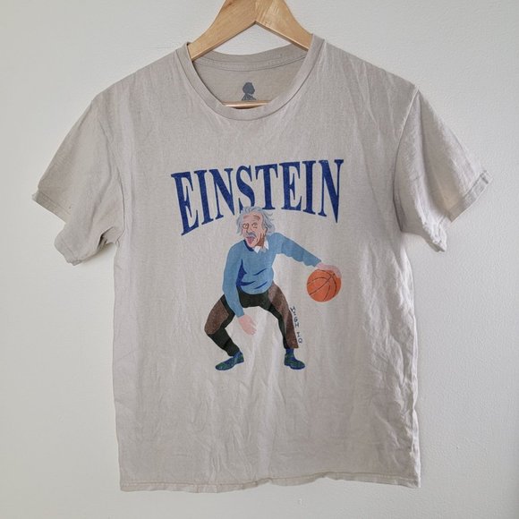 Einstein Other - Albert Einstein Playing Basketball High IQ Graphic Tee T-Shirt size M Beige